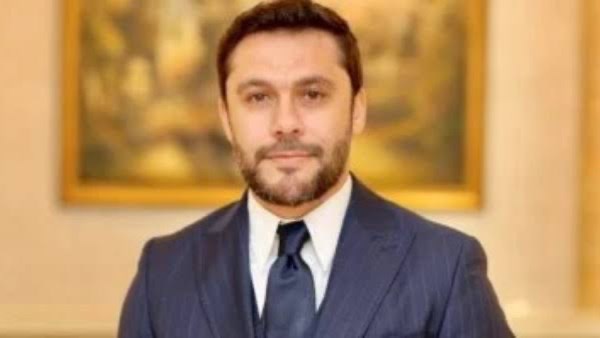 أحمد حسن يعلن عن آخر مستجدات صفقات الزمالك