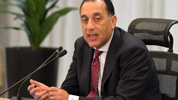 اجتماع مجلس المحافظين: رئيس الوزراء يستعرض الملفات الخدمية والخطط الاستثمارية