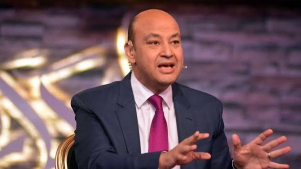 الحياة أوسع من ذلك.. عمرو أديب يناقش الملل مع متابعيه