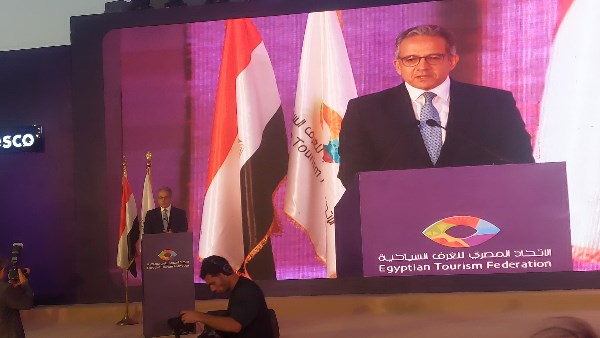 العناني يبرز جهوده في تقديم قوانين السياحة لدعم القطاع