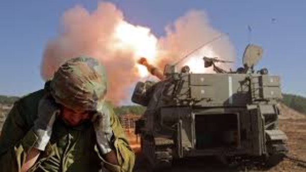 المدفعية الإسرائيلية تستهدف حي الشجاعية شرق غزة بقذائف متعددة