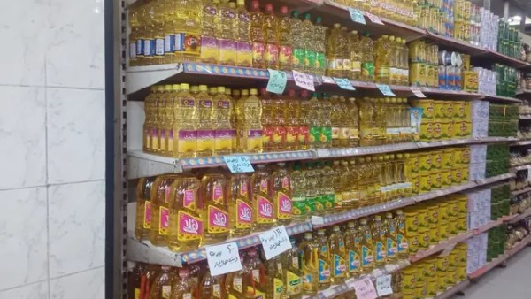 تعديل مواعيد فتح محال بقالي التموين لضمان وصول السلع لمستحقيها