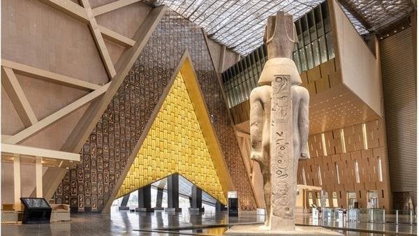 حقيقة إعلان إجازة رسمية في يوم افتتاح المتحف المصري الكبير