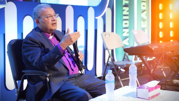 رئيس الطائفة الإنجيلية يحضر افتتاح المؤتمر السنوي الثاني “REAL” لخدمة النعمة الشافية