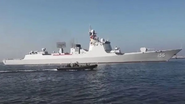 سفينة حربية باكستانية تضبط شحنات مخدرات في بحر العرب