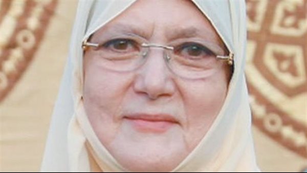 شمس البارودي تكشف عن تدهور حالتها الصحية قبل الذكرى الأولى لرحيل زوجها: جنب وشي نمل ورددت الشهادة