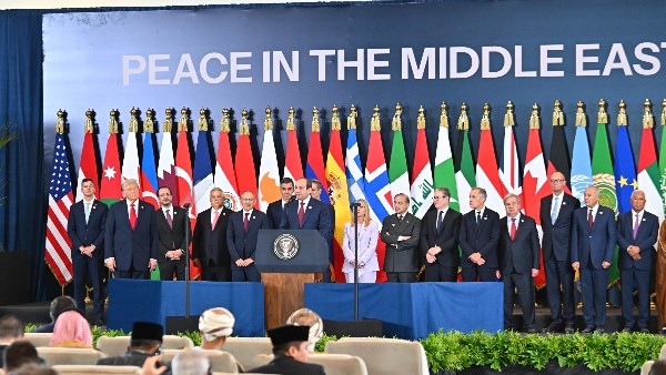 صناع السلام في شرم الشيخ واختيارات نتنياهو لعزلة إسرائيل