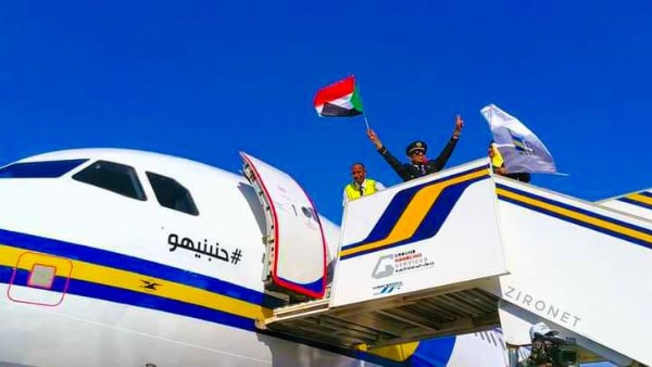 عودة النشاط الجوي في مطار الخرطوم بعد إغلاق استمر عامين ونصف