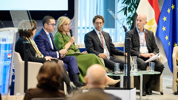 فعاليات المنتدى الاقتصادي في بروكسل تعزز دور التمثيل التجاري