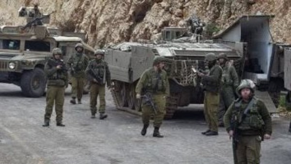 قوات الاحتلال تتوغل في العشة والأصبح والرفيد بريف القنيطرة في سوريا