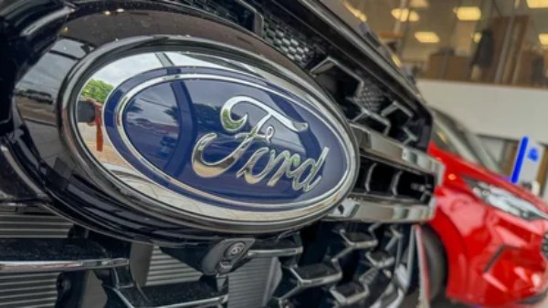 كيف يؤثر تصميم الشبك الأمامي للسيارة على أداء المحرك؟ معلومات قد تجهلها