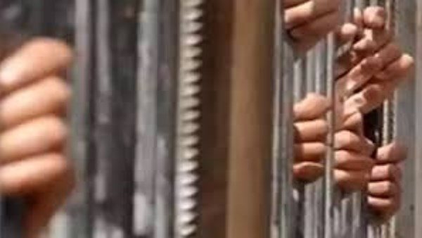 محاكمة عاطلين بتهمة سرقة المواطنين في حدائق القبة اليوم