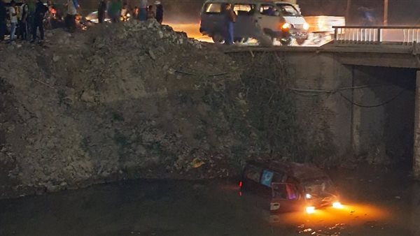 مصرع 3 أشخاص في انقلاب سيارة سوزوكي داخل ترعة بالقليوبية