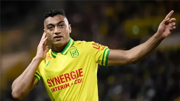 مصطفى محمد يتصدر قائمة نانت لمواجهة باريس إف سي في الدوري الفرنسي