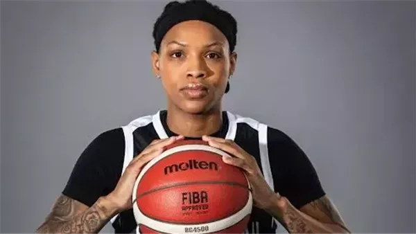 من هي ديليسا واشنطن، لاعبة كرة السلة الجديدة في الأهلي؟