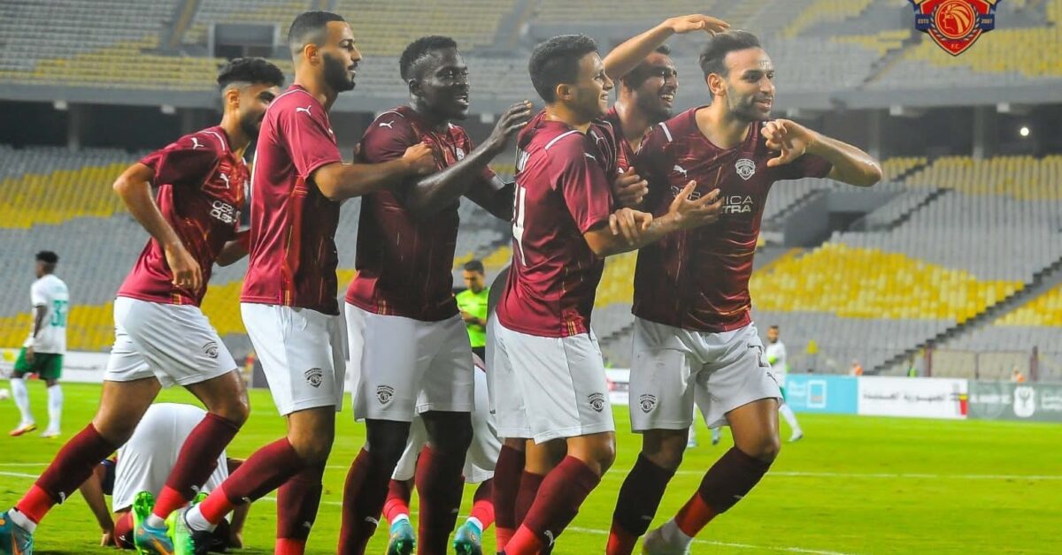 ميدو جابر يجري فحوصات طبية بعد إصابته في مباراة المصري وسموحة