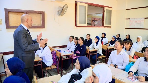 وزير التعليم يؤكد أهمية تضمين مادة البرمجة في النظام التعليمي