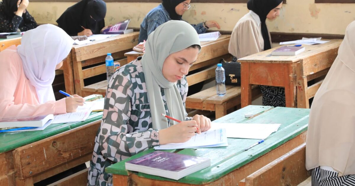 استمارة الصف الثالث الإعدادي.. رابط التسجيل والمستندات المطلوبة