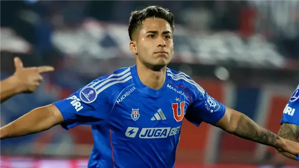 الأهلي يسعى للتعاقد مع التشيلي لوكاس أسدي