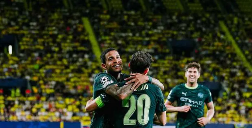 التشكيلة المتوقعة لمانشستر سيتي أمام ليدز يونايتد وموقف عمر مرموش