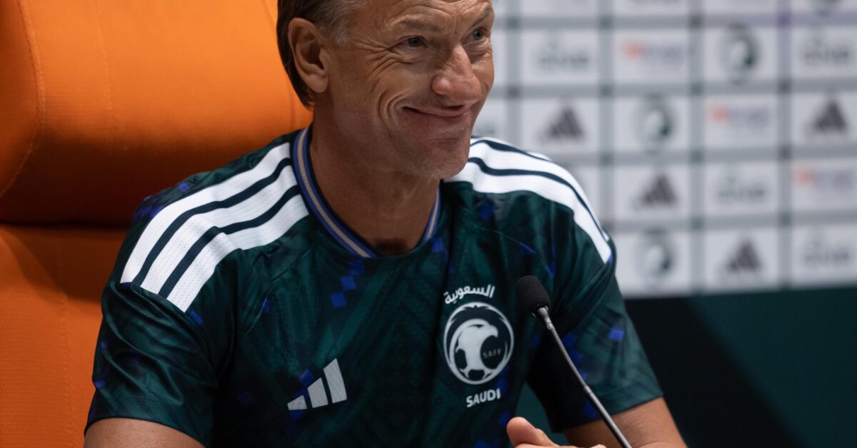 هذه تشكيلة المنتخب السعودي المتوقعة ضد ساحل العاج اليوم الودية تحضيرًا للمونديال