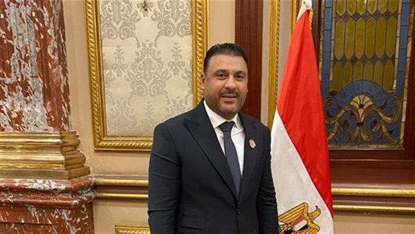 النائب عمر الغنيمي يحتفل بفوز فريقي يد وسلة سموحة على الزمالك