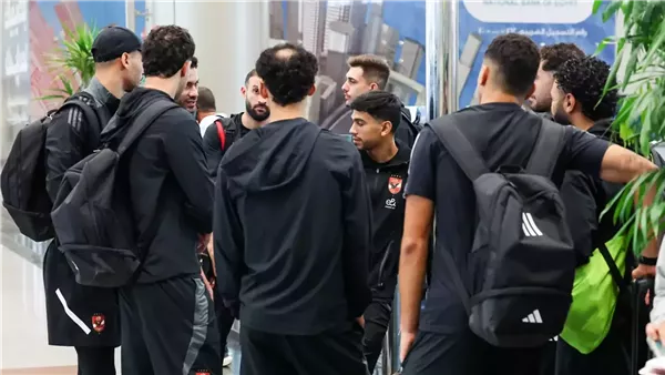 بعثة الأهلي تغادر القاهرة إلى الإمارات لمنافسة السوبر المحلي