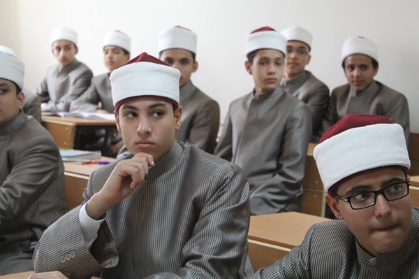 رابط برنامج خدمات طلاب الأزهر 2025.. كل الخدمات المتاحة