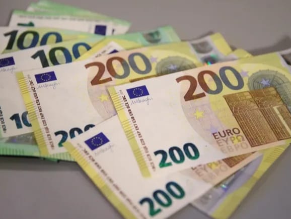 سعر اليورو مقابل الجنيه المصري اليوم الأحد 16 نوفمبر 2025 وآخر تحديثات الأسعار