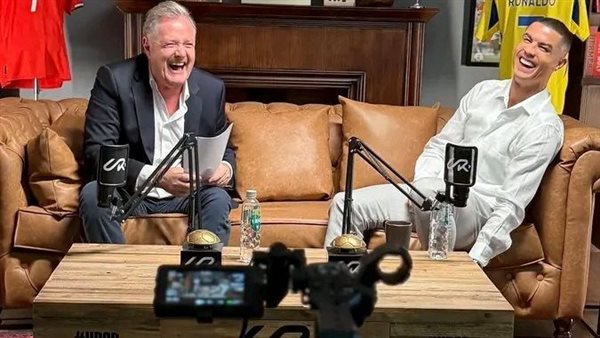 كريستيانو رونالدو يتمنى السلام للعالم ويشارك ترامب في أمر مشترك