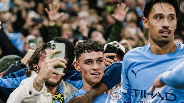 مانشستر سيتي يسحق دورتموند برباعية في دوري الأبطال بمشاركة متأخرة لمرموش