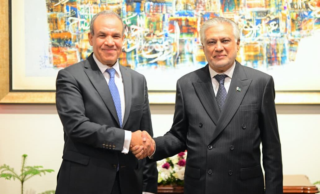 مصر وباكستان تتعاونان لتطوير صناعات ذات قيمة مضافة في منطقة قناة السويس