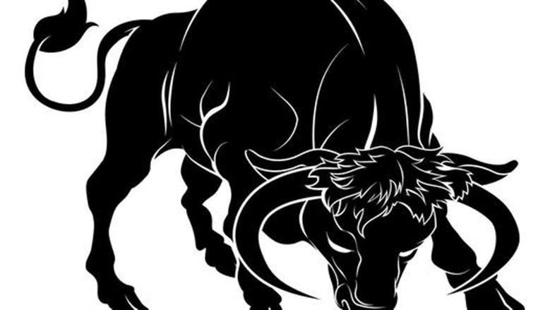 مفاجأة تنتظر مولود برج الثور اليوم، حيث ستجد نفسك منجذبًا لشخص يتشابه معك في الأفكار والطاقة