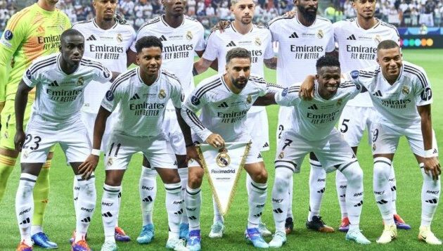 ألونسو يكشف قائمة ريال مدريد لمواجهة ألافيس وموقف مبابي المتوقع