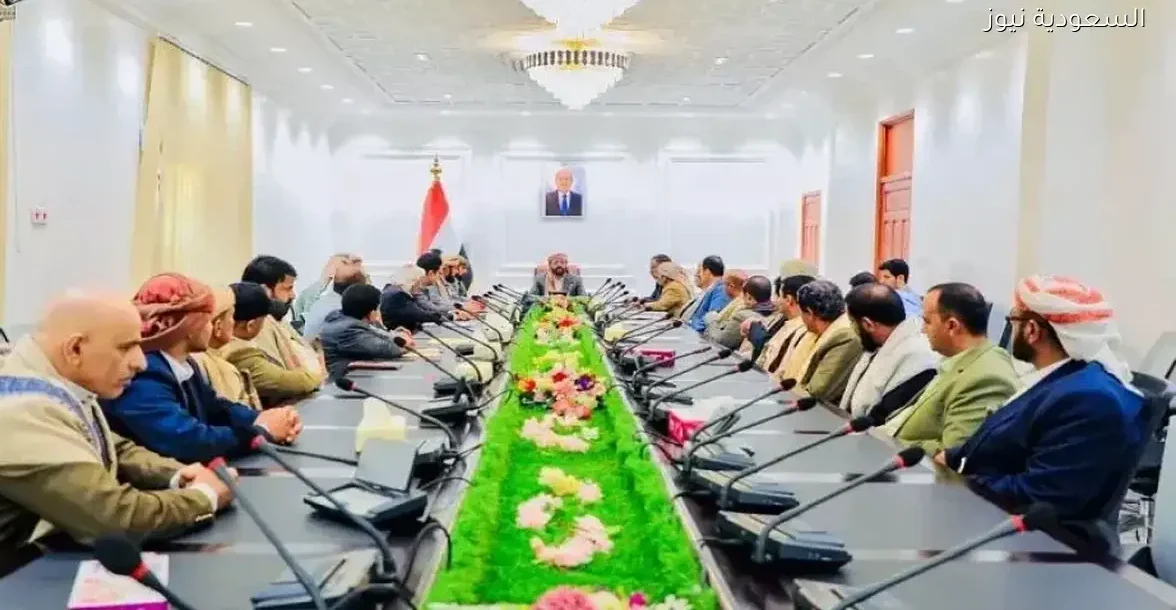 العرادة يرسل رسائل هامة لقيادات الأحزاب في مأرب