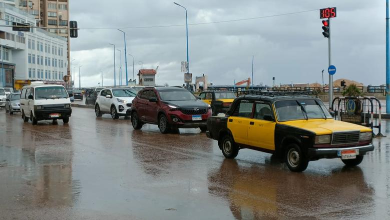 تأثير المنخفض الجوي على البلاد واستمرار البرودة في الطقس تعرف على خريطة هطول الأمطار