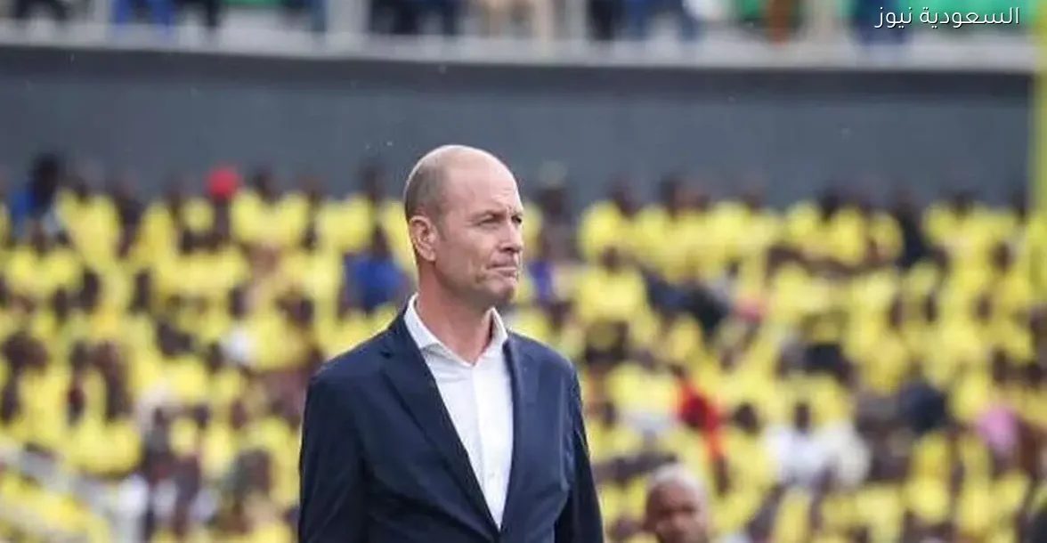 توروب يوجه انتقادات حادة لنجم الأهلي بعد خطأ أمام المصرية للاتصالات