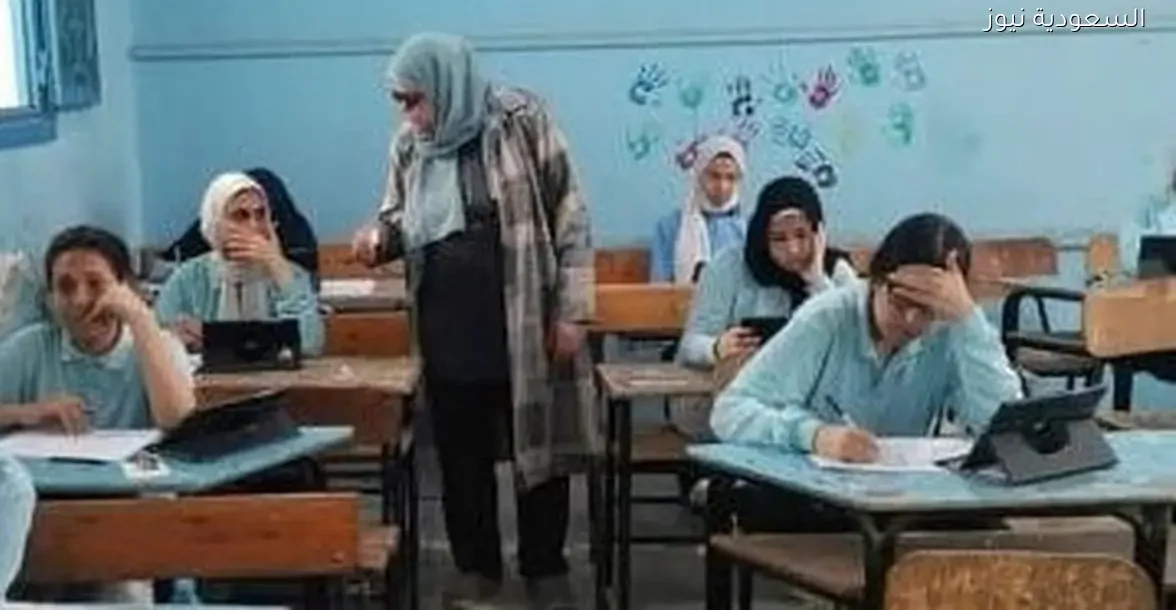 جدول امتحانات الفصل الأول لطلاب أولى وثانية ثانوي في الجيزة