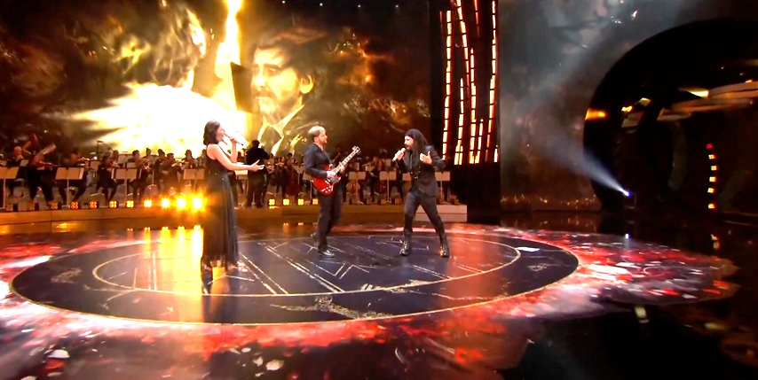 حفل افتتاح جوائز الألعاب 2025 يتألق بأداء موسيقي رائع من كلير أوبسكيور