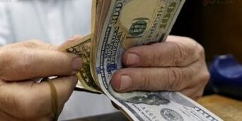 سعر الدولار في مصر اليوم: استقرار ملحوظ دون مفاجآت تذكر