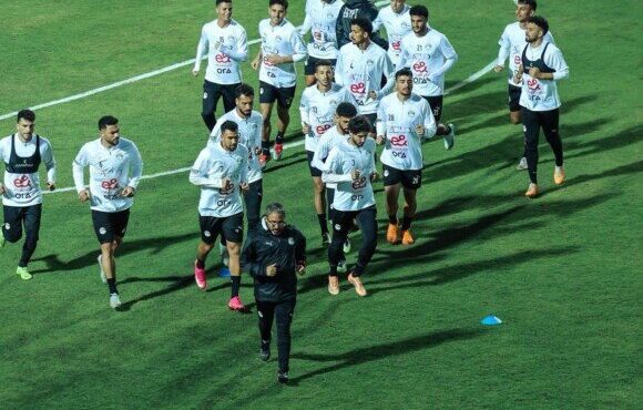 منتخب مصر يختتم تدريباته قبل مواجهة حاسمة في القاهرة غداً