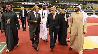 عبد المنعم الحسيني يلتقي توماس باخ في بطولة الجائزة الكبرى بقطر