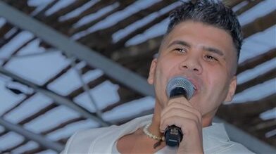 عمر كمال يؤجل طرح أغنيته الجديدة بسبب رضا البحراوي