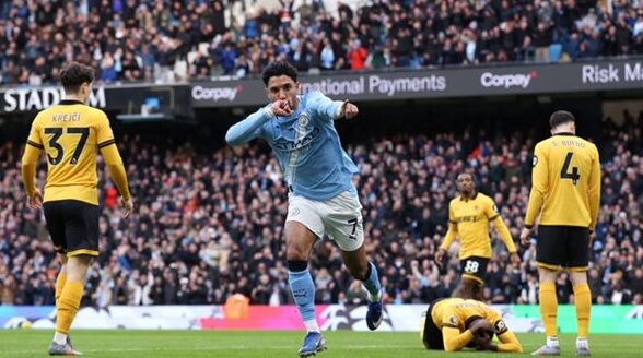 عمر مرموش يحقق رقمًا قياسيًا مع مانشستر سيتي