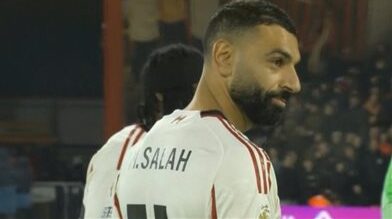 ليفربول يهدد مرمى بورنموث بعد مرور 15 دقيقة