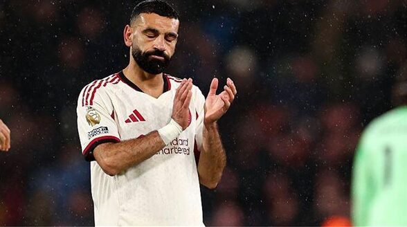 محمد صلاح يتعرض لخسارة 14.5 مليون إسترليني دفعة واحدة فما السبب؟