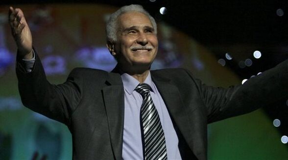 نجل عبدالرحمن أبوزهرة يستغيث من الضرائب بعد أن أفنى والده عمره للوطن