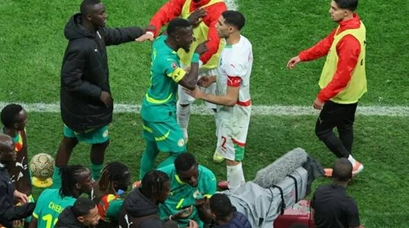 هل يغيب نجوم السنغال والمغرب عن كأس العالم 2026 بعد قرارات الكاف