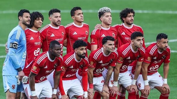 أحمد عبد القادر يعلن انتهاء علاقته مع النادي الأهلي