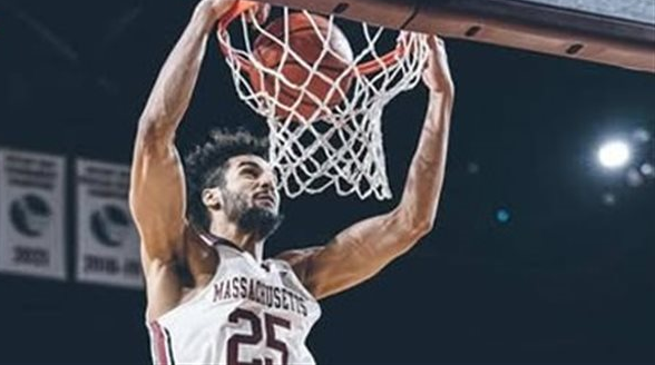 الأهلي يعلن عن صفقة جديدة في فريق كرة السلة